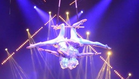 Lisa Whitmore and Joanna Palmer, Doubles Trapeze.